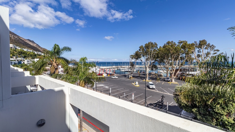 To Let 4 Bedroom Property for Rent in Gordons Bay Village Western Cape